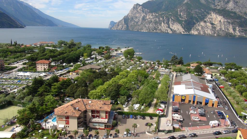 Villa Linfano Torbole Sul Garda Exterior photo