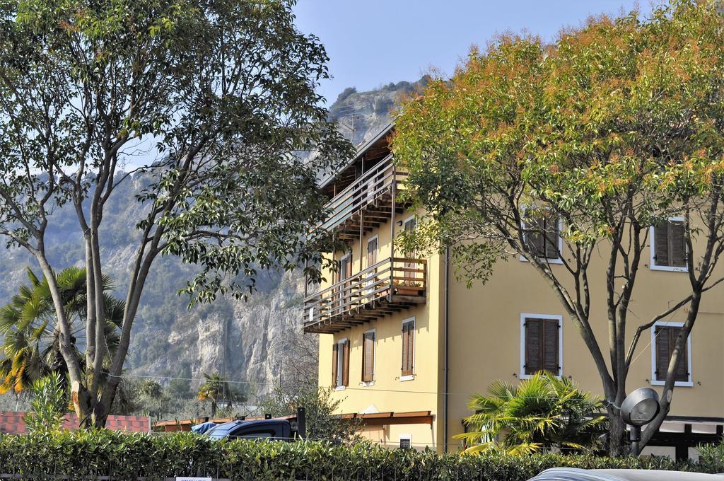 Villa Linfano Torbole Sul Garda Exterior photo